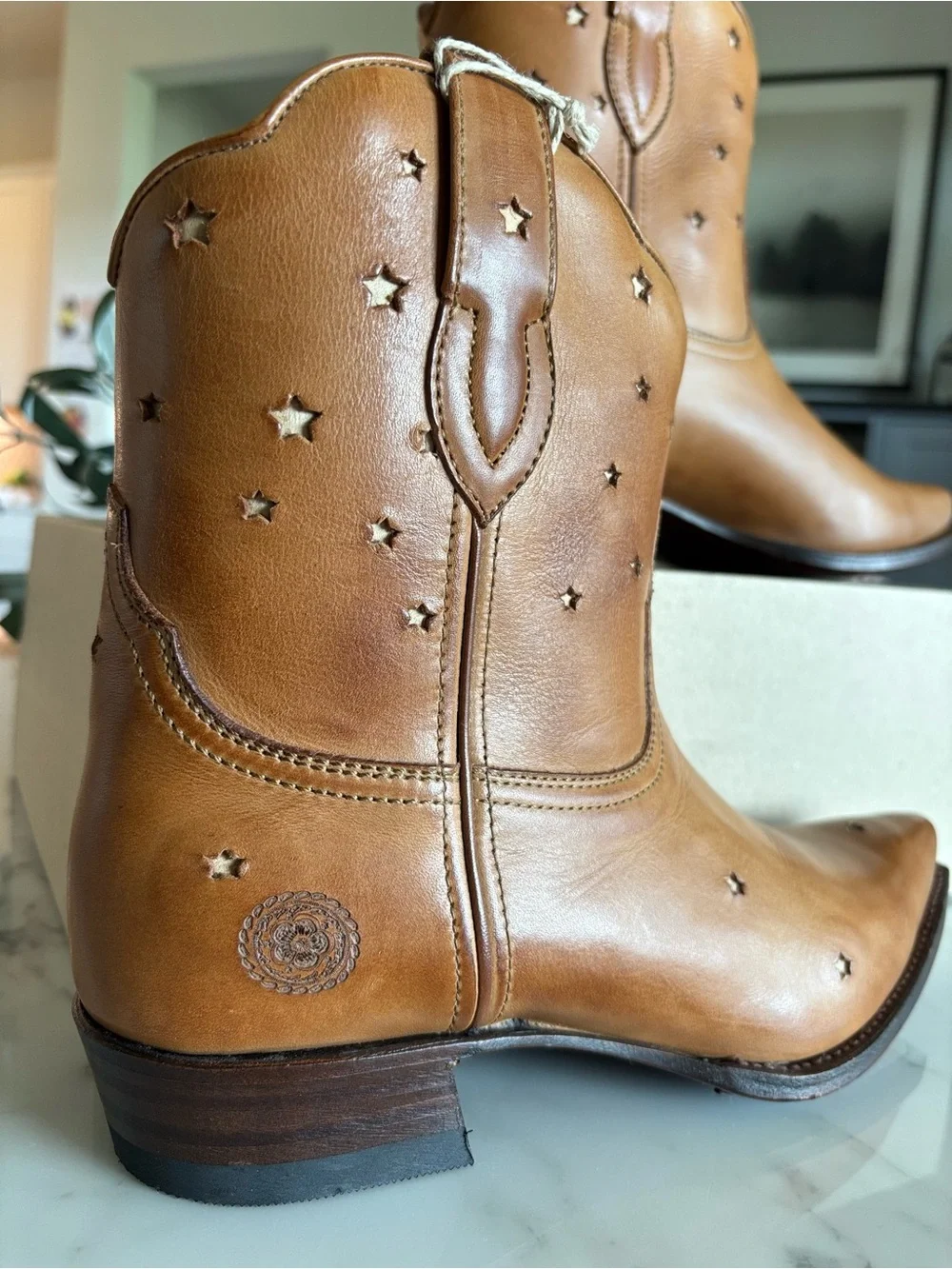 Ranch Road Boots rare find